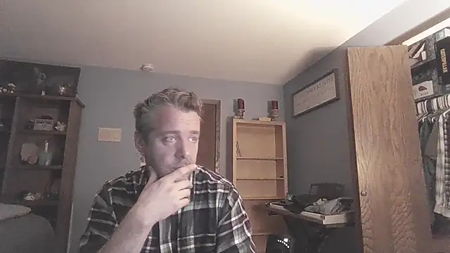 chrisw8140 online show from 03-19-26, 03:39