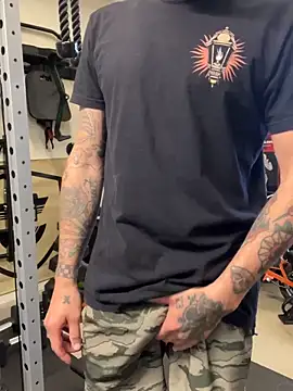 Snapshot of brngitdwn chatting on 02-14-26, 03:56 brngitdwn online show from 02-14-26, 03:56