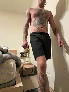 Snapshot of brngitdwn chatting on 04-08-26, 04:47 brngitdwn online show from 04-08-26, 04:47