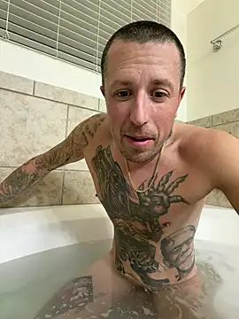 Snapshot of brngitdwn chatting on 04-04-26, 03:13 brngitdwn online show from 04-04-26, 03:13