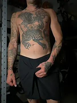 Snapshot of brngitdwn chatting on 04-07-26, 04:25 brngitdwn online show from 04-07-26, 04:25