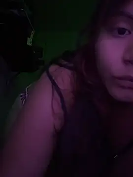 Snapshot of sophiapinned chatting on 02-06-26, 02:40 sophiapinned online show from 02-06-26, 02:40