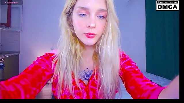sailormoon666  online show from 06-14-26, 10:00