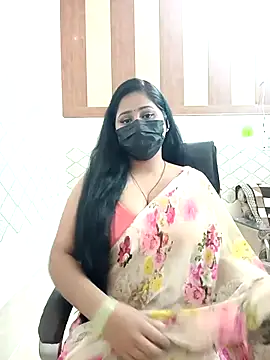 Cute purnima143 online show from 03-18-26, 01:57