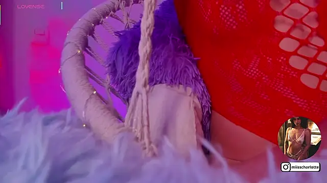 Snapshot of miss__charlotte7 chatting on 02-03-26, 06:33 miss charlotte7 online show from 02-03-26, 06:33