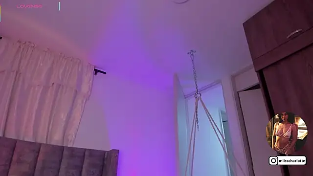 Snapshot of miss__charlotte7 chatting on 02-27-26, 04:12 miss charlotte7 online show from 02-27-26, 04:12