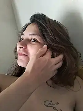 Snapshot of carazinho2128 chatting on 06-26-26, 06:03 carazinho2128 online show from 06-26-26, 06:03