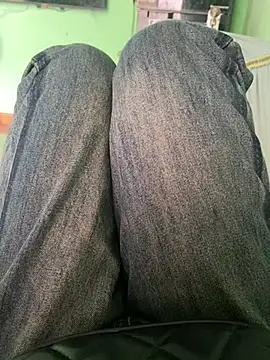 Suri k3 online show from 01-14-26, 04:27