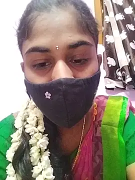 Tamil Hot RoyalQueen online show from 04-10-26, 03:52