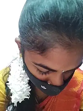 Tamil Hot RoyalQueen online show from 04-19-26, 02:23