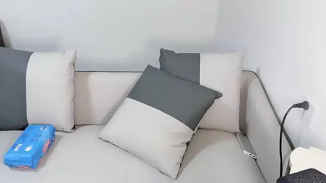 xixi 521 online show from 02-12-26, 11:21