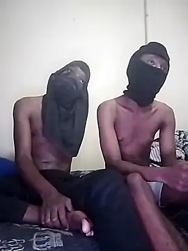 FINEBABYWOLF online show from 04-29-26, 08:59