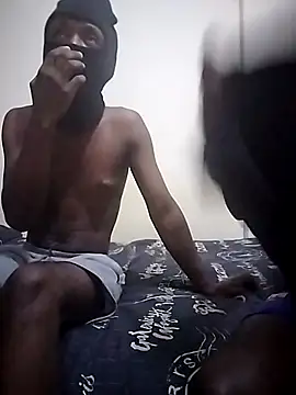 FINEBABYWOLF online show from 03-27-26, 07:04