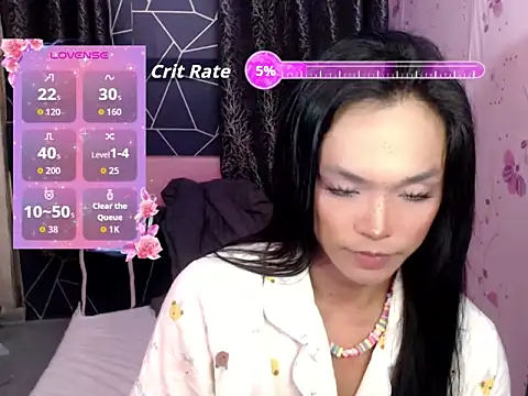 Snapshot of mariadeluxe chatting on 06-15-26, 07:46 mariadeluxe online show from 06-15-26, 07:46