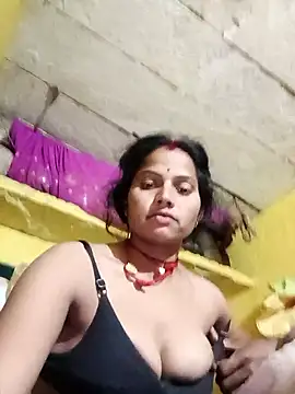 Snapshot of Hott_khusbu chatting on 01-17-26, 09:18 Hott khusbu online show from 01-17-26, 09:18