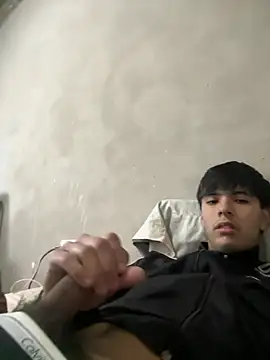 Snapshot of josee_-1 chatting on 07-03-26, 01:50 josee -1 online show from 07-03-26, 01:50