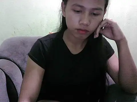 lovelypinay31xx online show from 03-18-26, 06:05