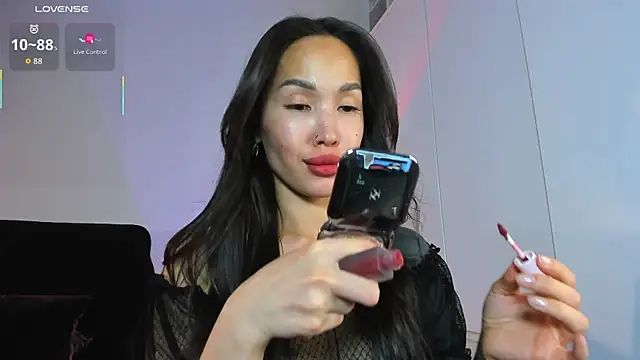 Snapshot of your_asian_dream chatting on 07-16-26, 05:54 your asian dream online show from 07-16-26, 05:54