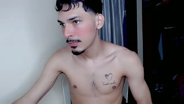 Yankees xxx online show from 05-08-26, 03:38