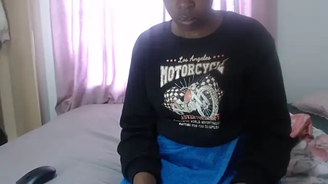 Nellybba online show from 05-30-26, 12:00