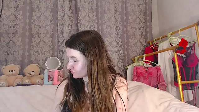 RileySteeele online show from 03-26-26, 02:15