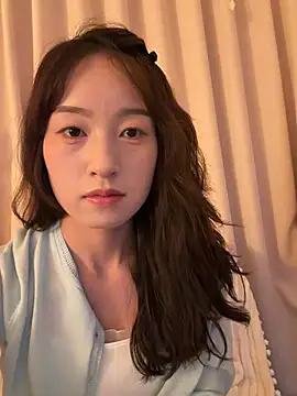 wenwenyaa online show from 04-14-26, 06:40