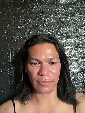 HugeAgatha online show from 04-02-26, 11:11