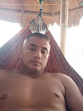 Snapshot of knox_zeque chatting on 07-11-26, 01:11 knox zeque online show from 07-11-26, 01:11