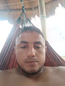 Snapshot of knox_zeque chatting on 07-06-26, 12:45 knox zeque online show from 07-06-26, 12:45