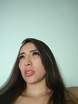 Snapshot of anny_bianchy chatting on 05-15-26, 11:08 anny bianchy online show from 05-15-26, 11:08