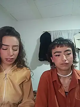 AlexxaAndRileyy online show from 05-24-26, 08:53