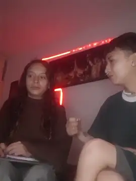 AlexxaAndRileyy online show from 02-05-26, 12:01