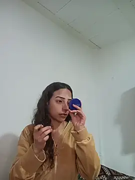 AlexxaAndRileyy online show from 05-10-26, 08:11