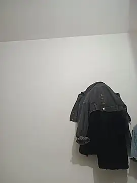 AlexxaAndRileyy online show from 03-25-26, 03:44