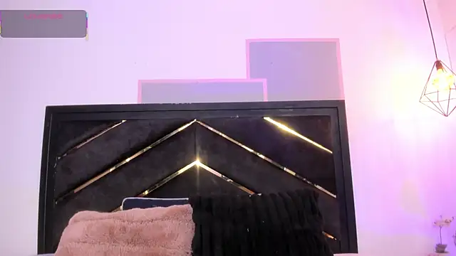 april jones05 online show from 05-19-26, 11:06