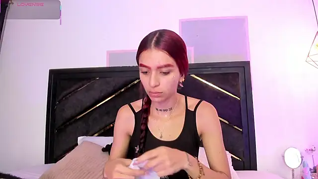 april jones05 online show from 04-05-26, 12:12