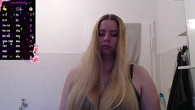Mia lou05 online show from 05-04-26, 04:05