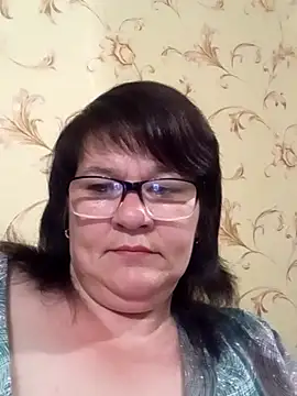 NysiOlsen online show from 05-24-26, 01:55