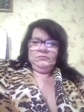 NysiOlsen online show from 04-28-26, 06:56