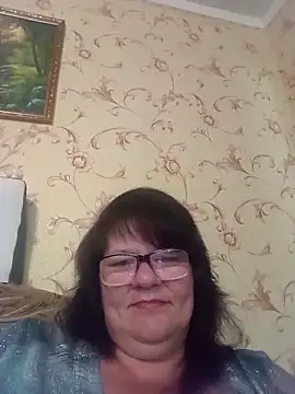 NysiOlsen online show from 06-14-26, 06:36