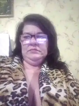 NysiOlsen online show from 04-08-26, 04:19