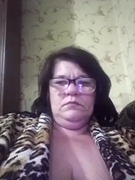 NysiOlsen online show from 04-19-26, 06:21