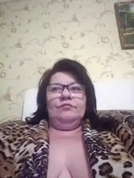 NysiOlsen online show from 03-22-26, 03:46