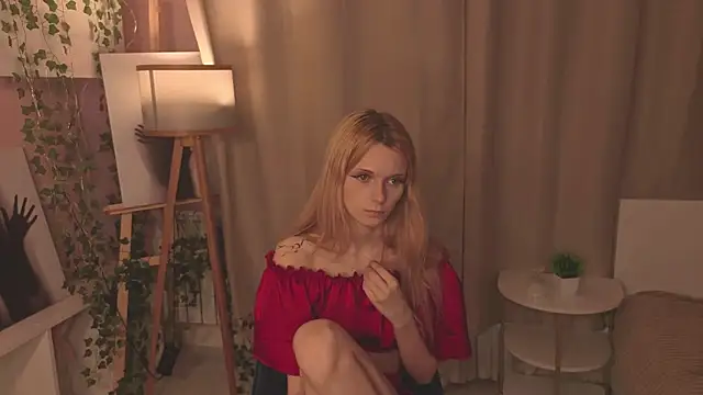 JuanaSumma online show from 04-04-26, 06:09