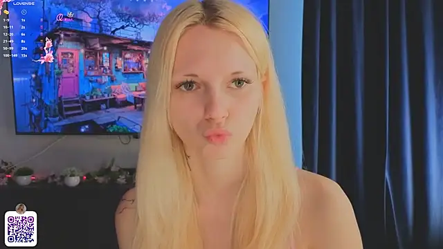 Snapshot of JuanaSumma chatting on 06-26-26, 06:08 JuanaSumma online show from 06-26-26, 06:08