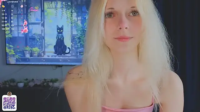 Snapshot of JuanaSumma chatting on 06-27-26, 06:08 JuanaSumma online show from 06-27-26, 06:08