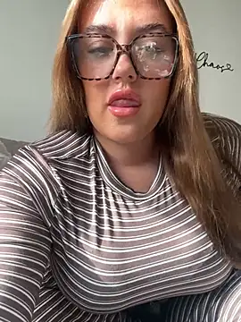Snapshot of Princess-ivyxoxo chatting on 06-28-26, 04:46 Princess-ivyxoxo online show from 06-28-26, 04:46