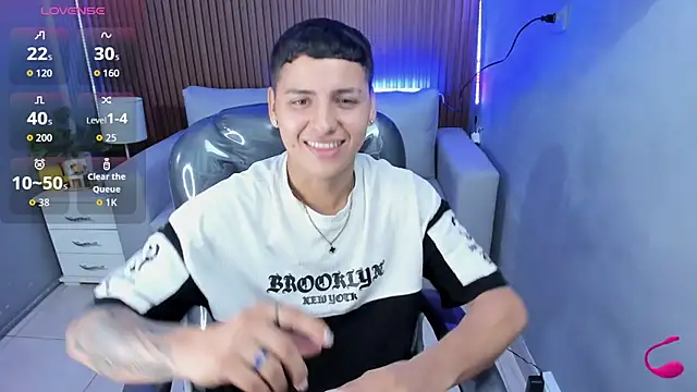 Liam9  online show from 02-16-26, 01:43