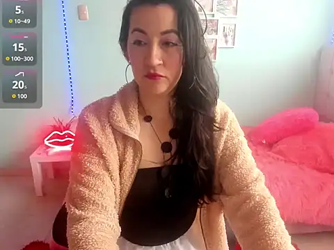 talia mystic online show from 06-10-26, 01:12