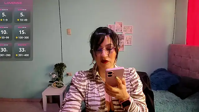 talia mystic online show from 07-10-26, 01:55
